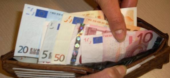 Arrestato 34enne con oltre 136mila euro in banconote false