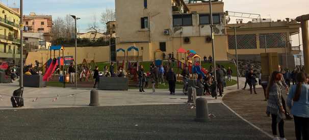 Taglio del nastro all’opera “Porto-Scala”