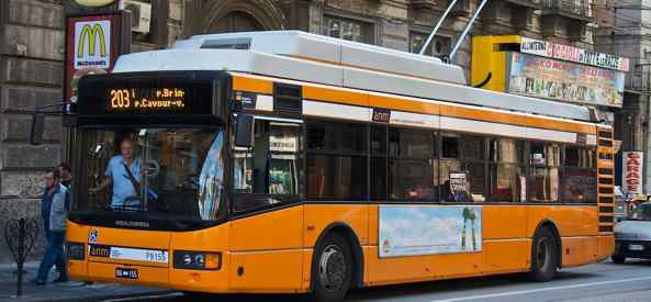 Servizio minibus, parte oggi il collegamento navetta fra Capo Posillipo e Marechiaro