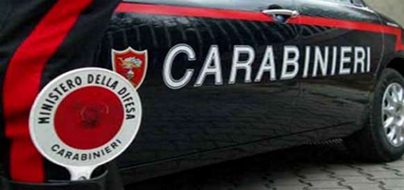 Torre Annunziata, chiama i Carabinieri perché il figlio la minaccia: 45enne arrestato