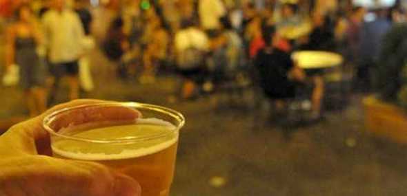 Campania fase 3: bar aperti fino alle 2, ma divieto di vendita di alcolici con asporto oltre le 22