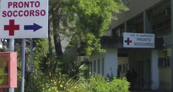 Torre del Greco, Maresca: operatori sanitari colpiti con ombrello, calci e pugni