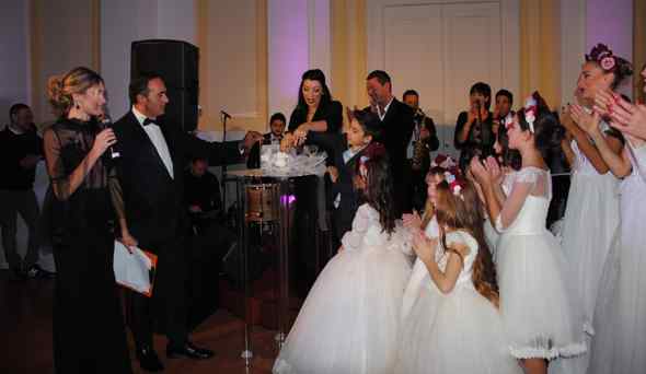 Spose e bellezza in passerella a Villa Campolieto grazie all’evento promosso da Mikela C.
