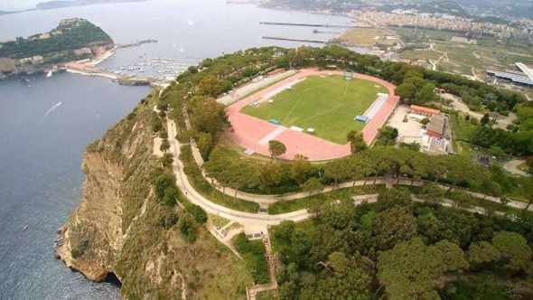 Parco Virgiliano, volontari in azione