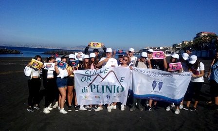 Torre del Greco partecipa al World Cleanup Day, insieme agli studenti del Pantaleo
