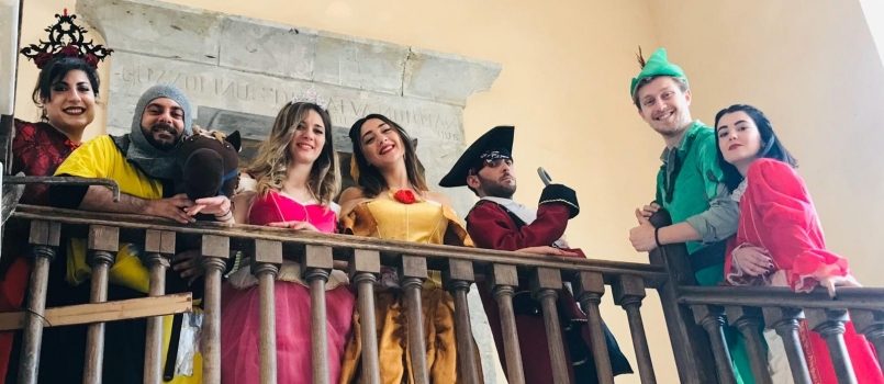 «A Carnevale ogni fiaba vale»: da Avellino a Salerno attraverso Napoli e Caserta il tour teatrale di Carnevale