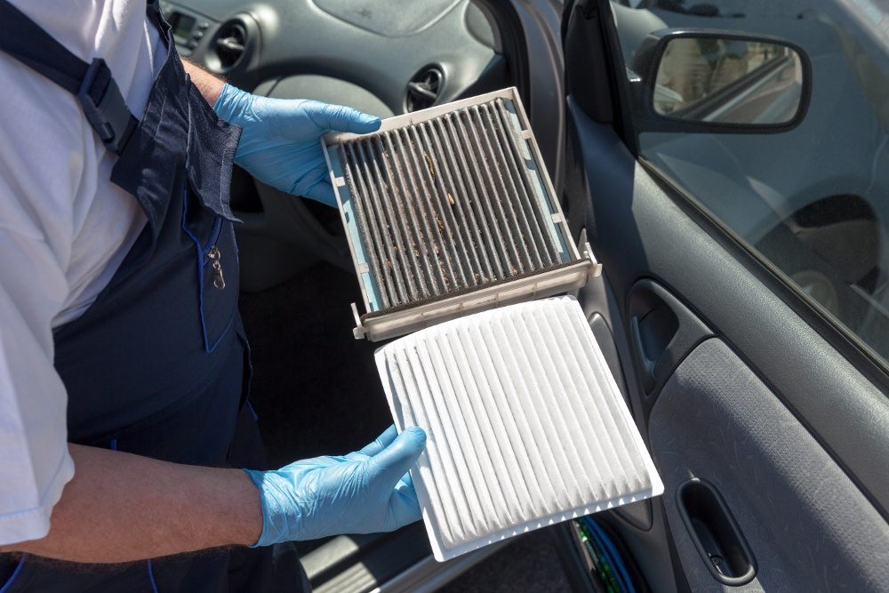 Aria condizionata dell’auto: quando sostituire il filtro antipolline contro batteri e germi