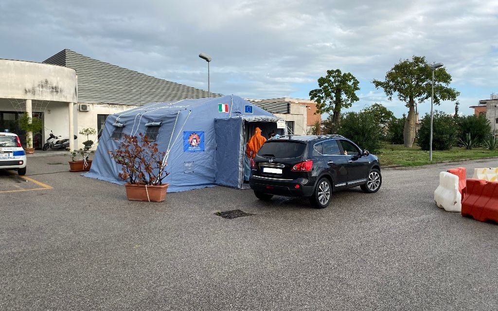 Coronavirus Torre Annunziata. Partita modalità tamponi “drive-in”. Ecco dove