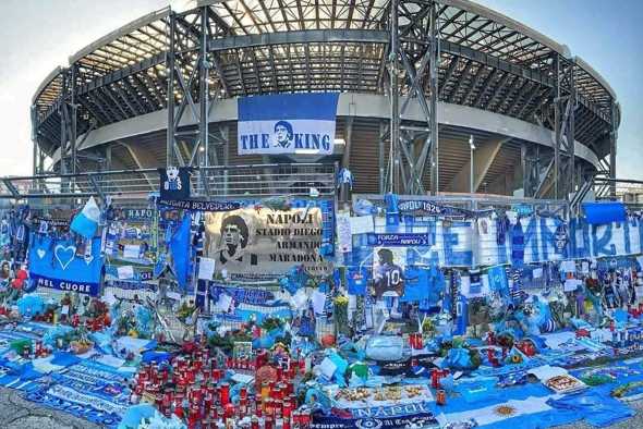 Calcio. Napoli Fiorentina, divieto di sosta in zona stadio Maradona