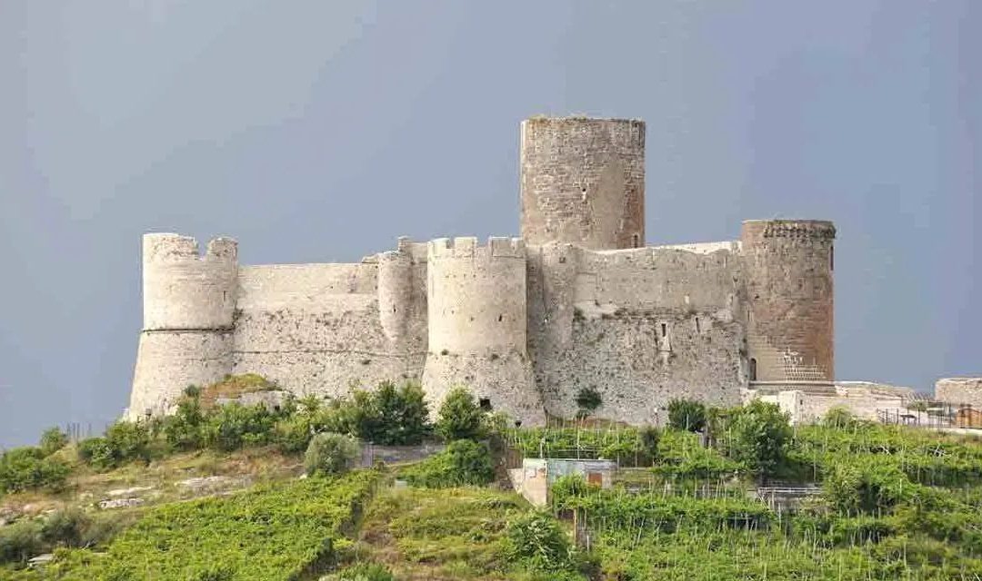 «Il Castello delle favole»: riapre il parco archeologico dei Monti Lattari