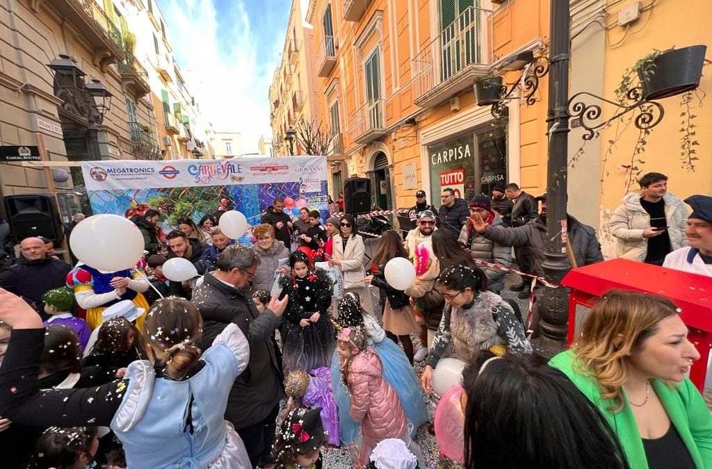 Benvenuto al Carnevale 2023, ancora un weekend di maschere e coriandoli a Torre del Greco