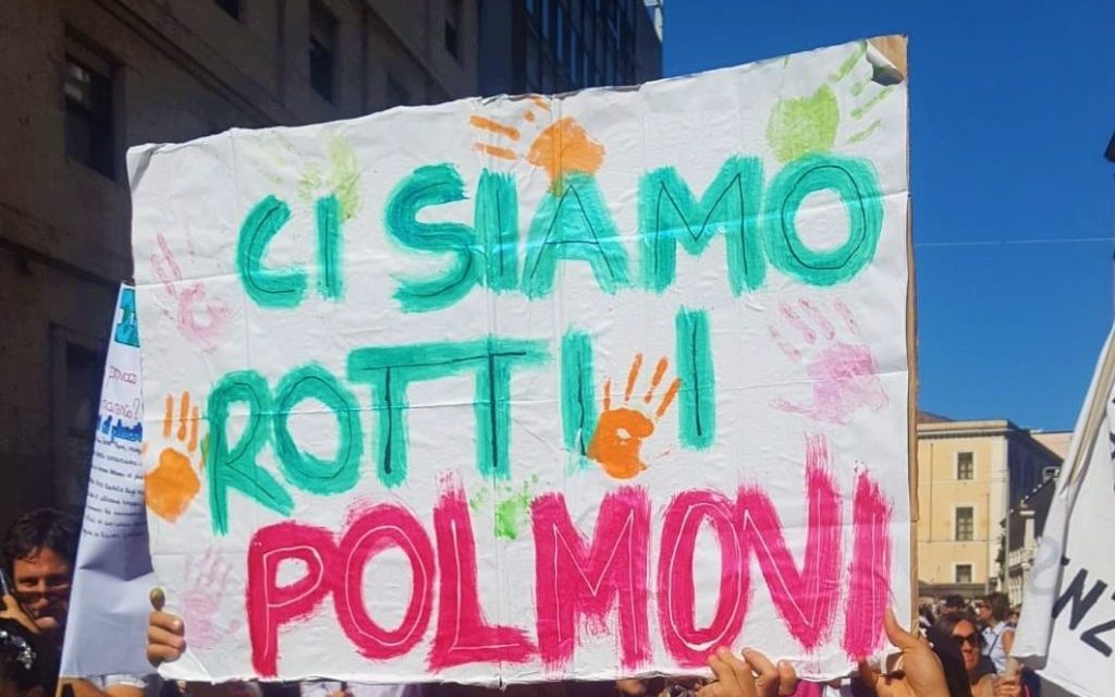 Fridays For Future chiama, Napoli risponde: mobilitazione ‘Global Climate Strike’ in piazza Danta