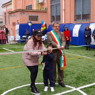 Torre del Greco, inaugurato il campetto per gli studenti dell’I.C. Falcone Scauda