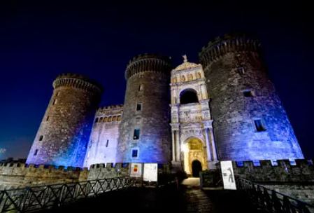 Italia-Inghilterra, due monumenti di Napoli s’illuminano oggi d’Azzurro
