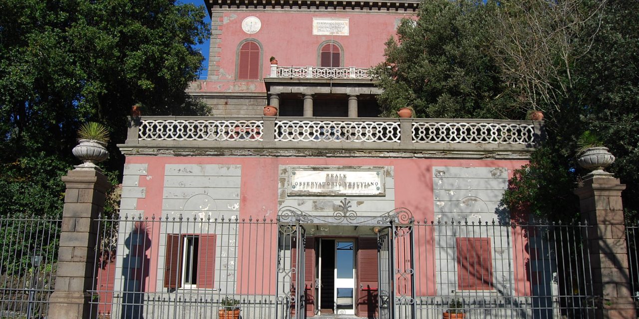 Il Real Osservatorio Vesuviano riapre i battenti: ecco come visitare il più antico istituto vulcanologico al mondo
