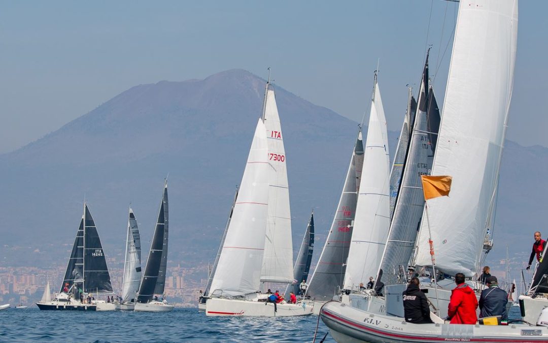Vesuvio Race, ad aprile tre percorsi nel Golfo di Napoli per la regata velica giunta alla quinta edizione