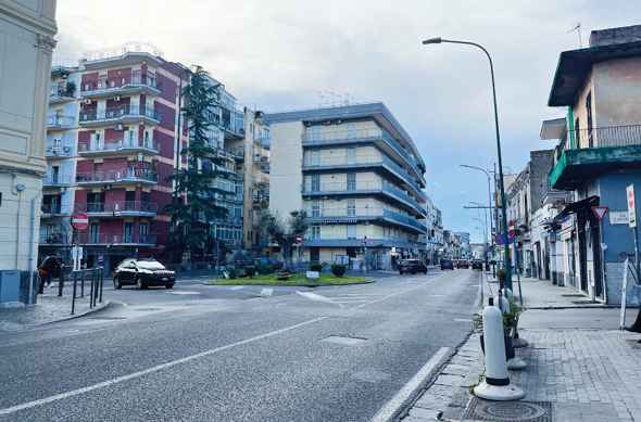 Torre del Greco. In vigore il nuovo dispositivo veicolare in Via Nazionale, il sindaco Mennella chiede “pazienza”