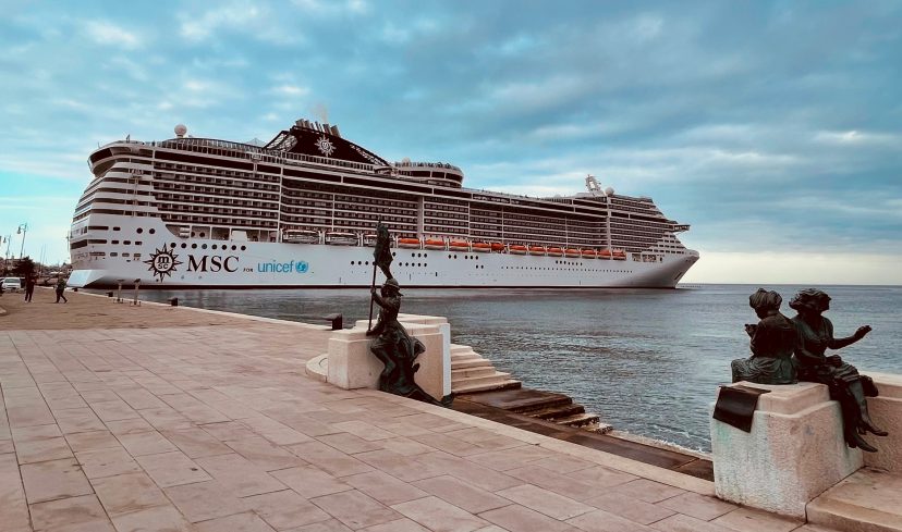 Offerte di lavoro. MSC assume 750 figure per la sede di Napoli entro il 2023: ecco figure richieste e come candidarsi