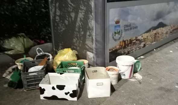 Torre del Greco. Rifiuti, depositi irregolari: 20 multe