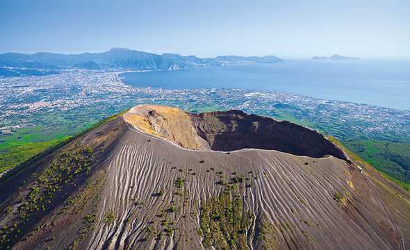 Un nuovo sentiero nel Parco Vesuvio con accesso da Torre del Greco fino al Cratere