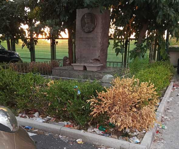 Torre del Greco. Nel degrado e abbandono il monumento dedicato al giovane questore Palatucci