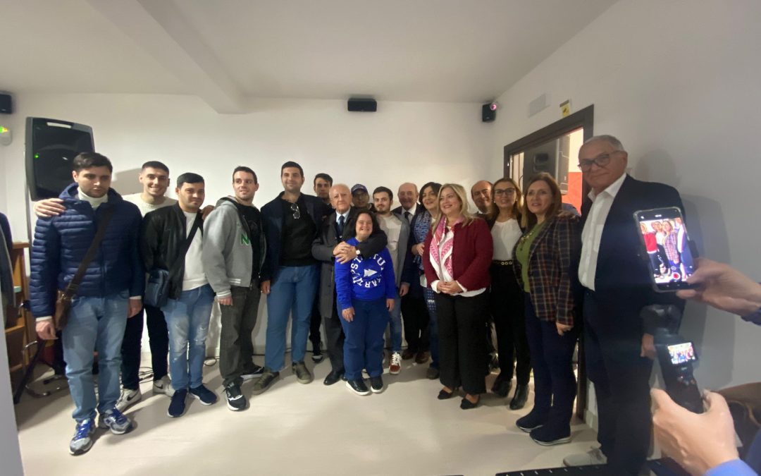 “Natale di corallo” per i 14 ragazzi autistici partecipanti al laboratorio di “Sulle ali dell’Airone”