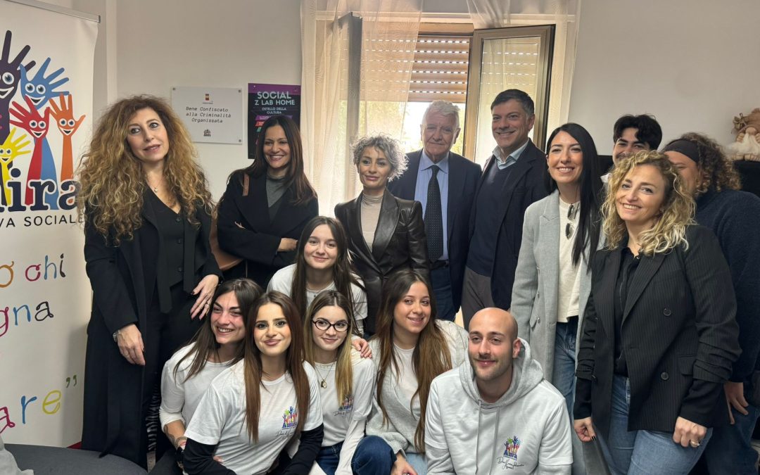 Napoli, un bene confiscato tramutato in presidio di legalità. Inaugurato ufficialmente l’“Ostello della Cultura – Social Z Lab Home”