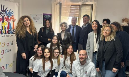 Napoli, un bene confiscato tramutato in presidio di legalità. Inaugurato ufficialmente l’“Ostello della Cultura – Social Z Lab Home”