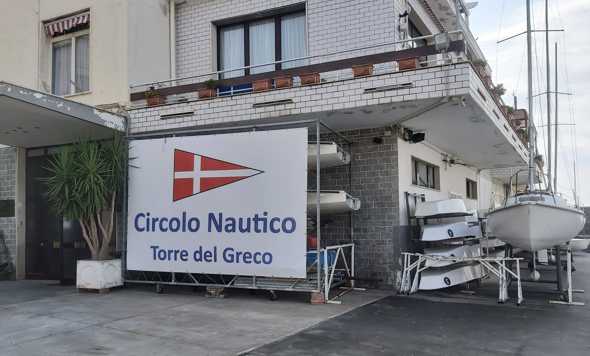 Torre del Greco. Circolo Nautico: raccolta di fondi per iniziative di solidarietà in Uganda