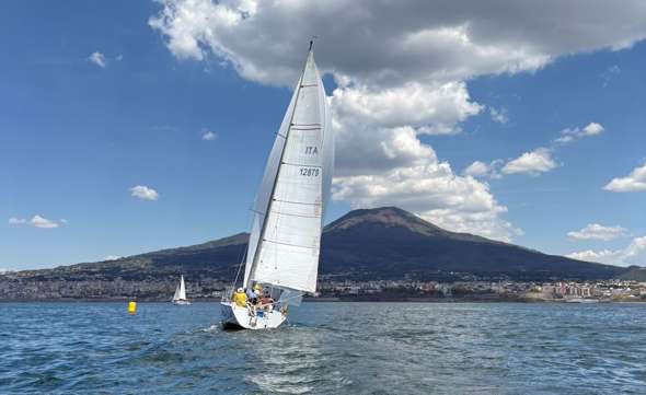 Vela, il Circolo Nautico Torre del Greco cala il tris