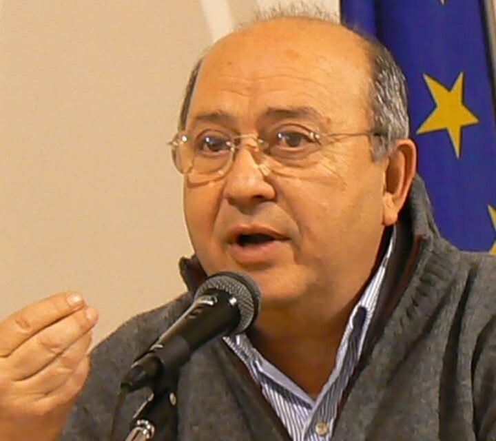 Lutto a Torre del Greco: addio ad Antonio Altiero, pilastro della cultura e della politica cittadina