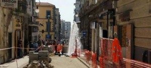 Scoppio-tubatura-ViaColamarino-2014