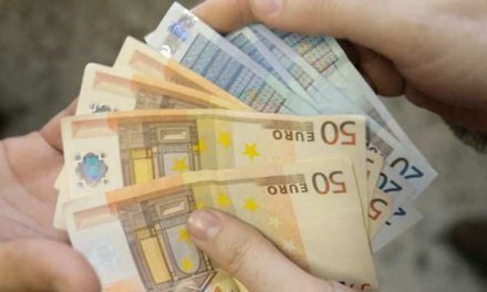 Al via l’avviso pubblico “Buoni a Natale 2025”: sostegno alle famiglie in difficoltà economica di Vico Equense